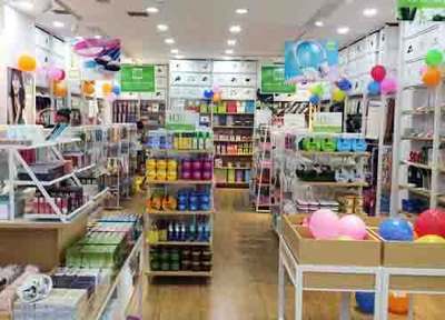 快時(shí)尚百貨優(yōu)品加盟 品牌效應(yīng)的日用百貨財(cái)富之路
